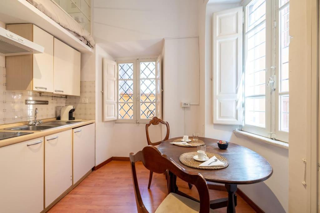 Apartment Tiny House Nel Cuore Di Rom